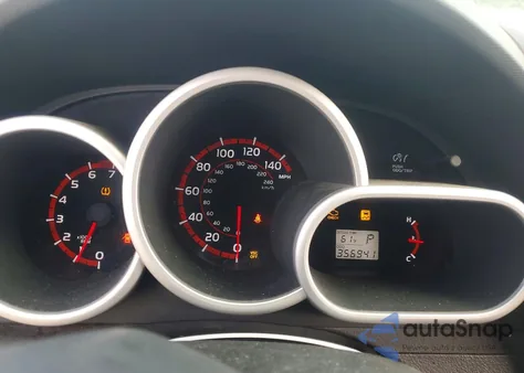 2009 Pontiac Vibe z USA, uszkodzony, nr VIN 5Y2SP670X9Z408401